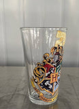 Harry Potter Hogwarts Crest with Flag 16oz Pint Glass